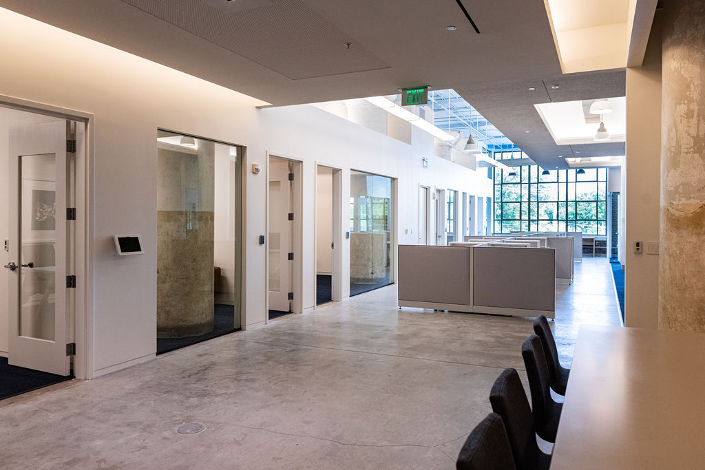 Image of Crosstown CoWork offices and desks
